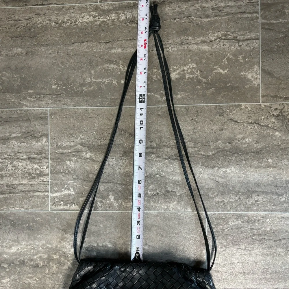 Vtg Bottega Veneta Intrecciato Drawstring Pouch Bag Blk Woven Leather Italy - Picture 16 of 16